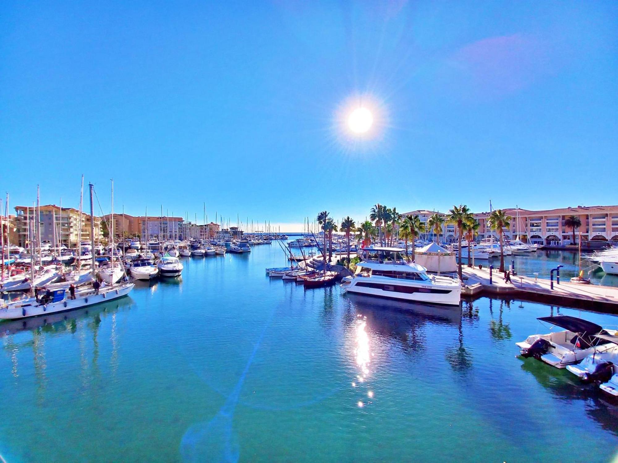 Port Frejus - Tout A Pied - Wifi - Clim Eksteriør bilde